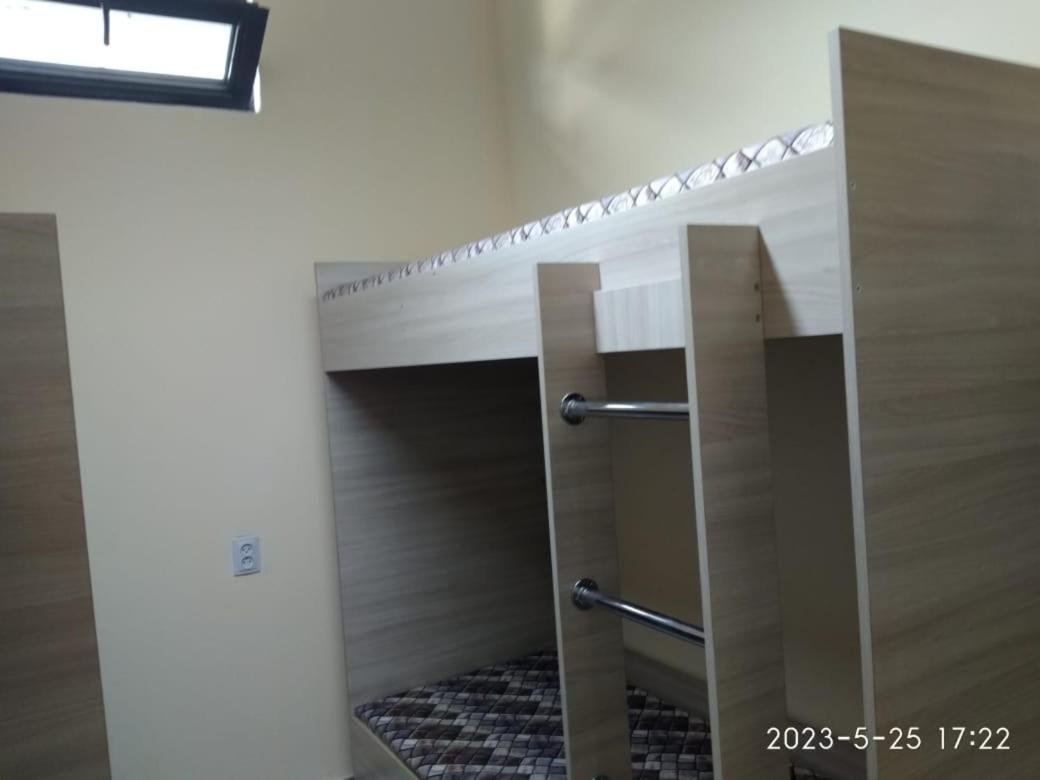 Tastaq Hostel อัลมาตี ภายนอก รูปภาพ
